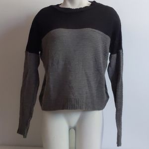 Cropped sweater